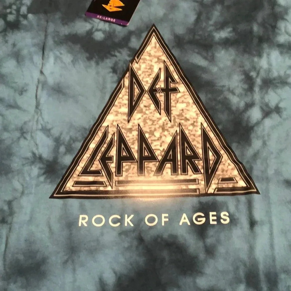 Def Leppard Rock of Ages Band Tee Shirt - Picture 1 of 6